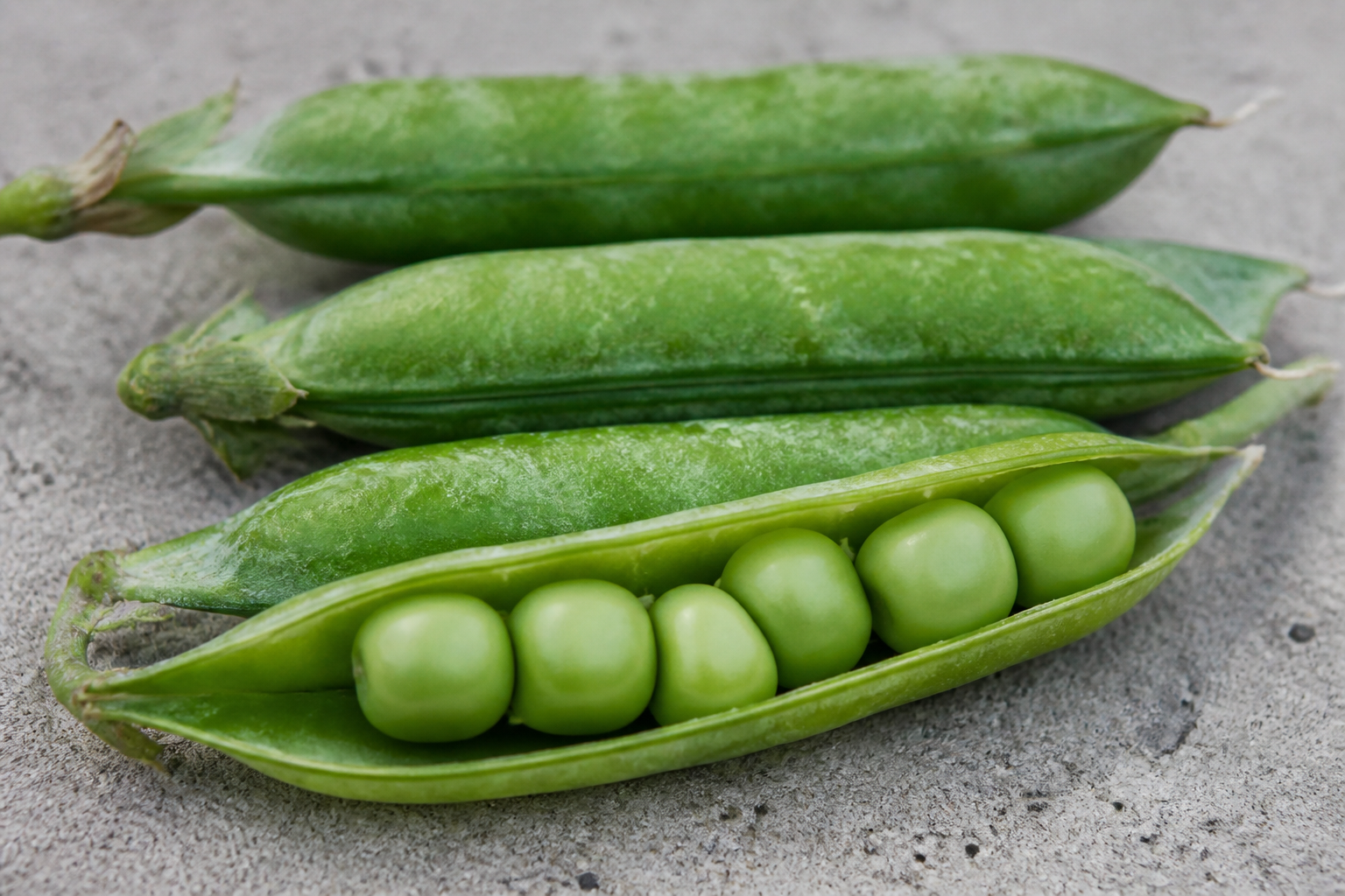 Field Peas in Pod