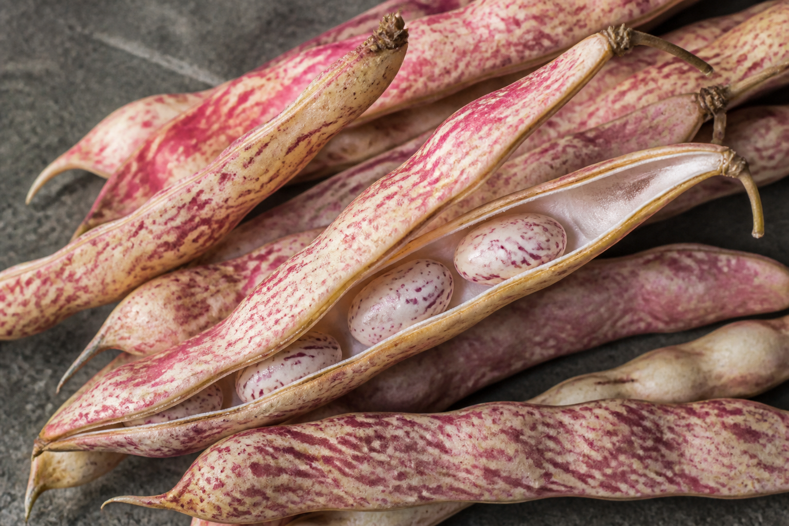 Borlotti Beans in Pod